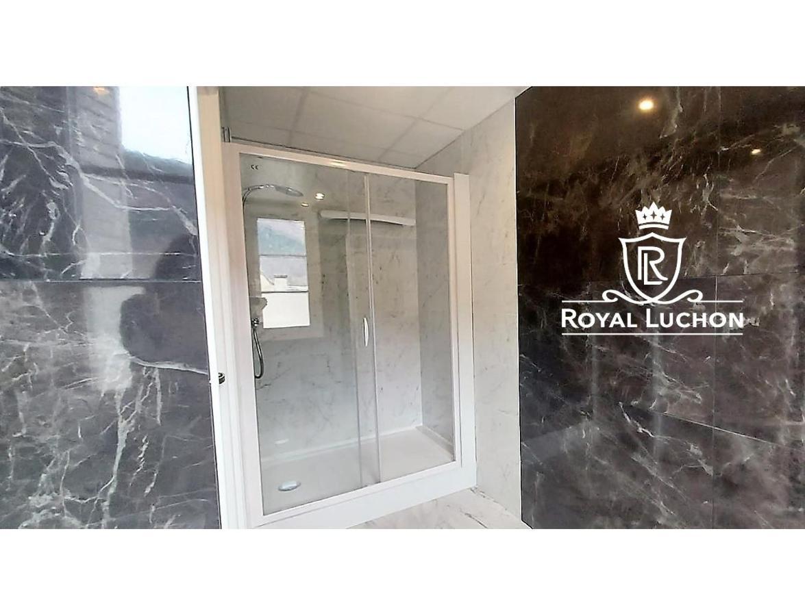 Royal Luchon Aparthotel Bagnères-de-Luchon Εξωτερικό φωτογραφία