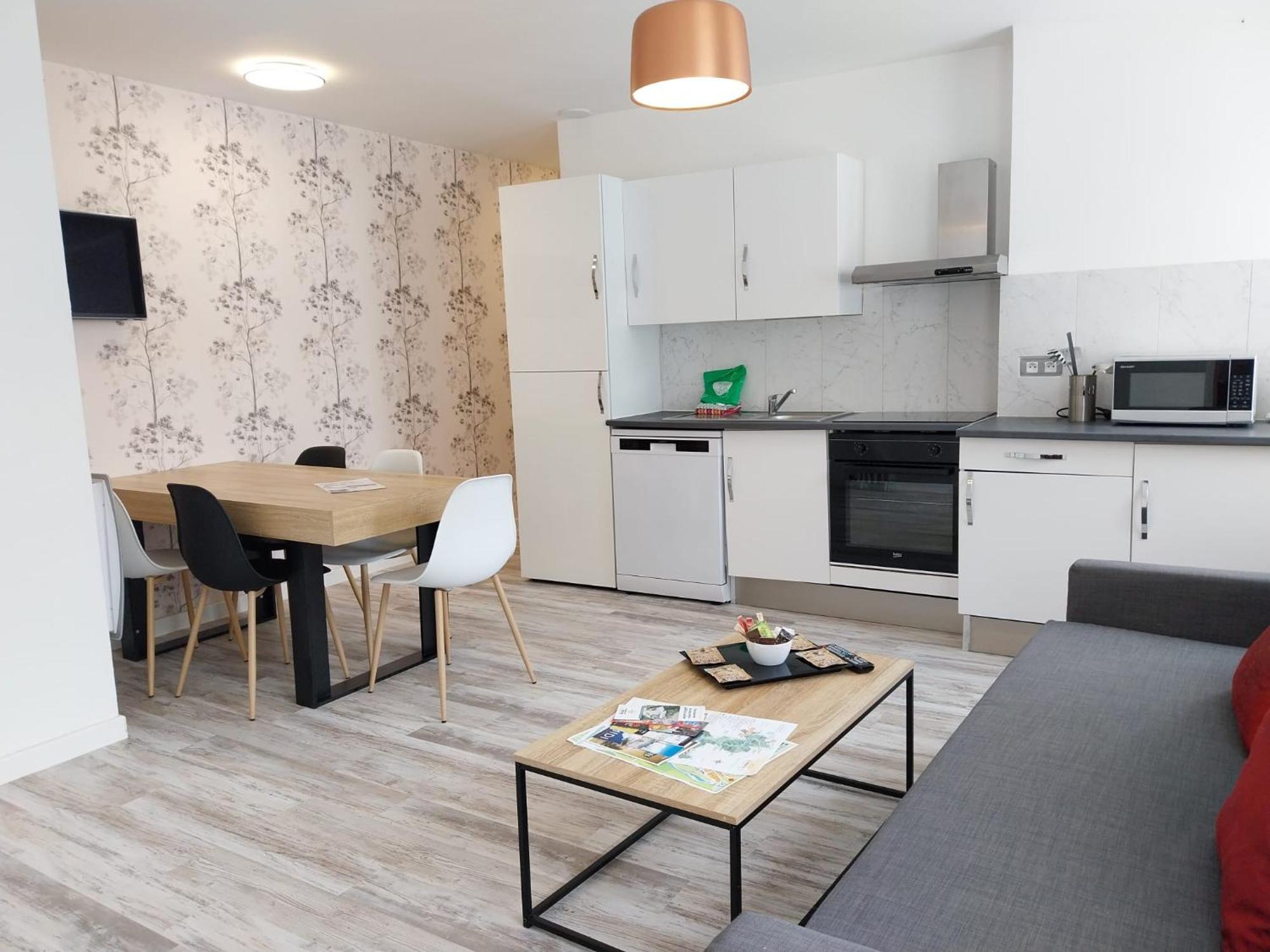Royal Luchon Aparthotel Bagnères-de-Luchon Εξωτερικό φωτογραφία