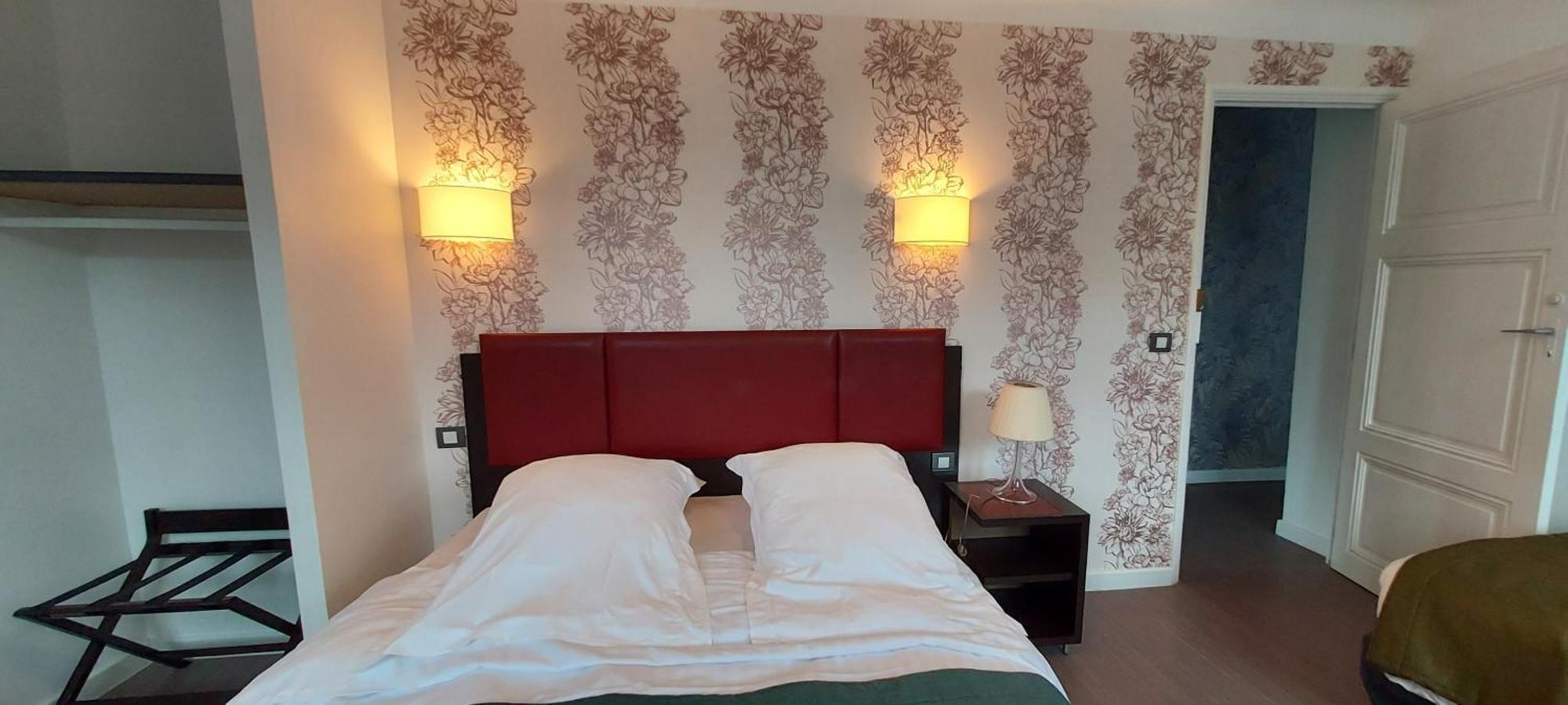 Royal Luchon Aparthotel Bagnères-de-Luchon Εξωτερικό φωτογραφία