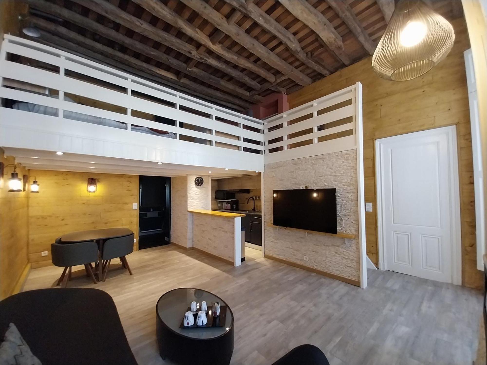 Royal Luchon Aparthotel Bagnères-de-Luchon Εξωτερικό φωτογραφία